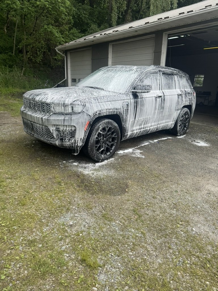 Jeep getting a foam pre-wash